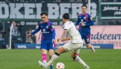 德甲第30轮门兴与美因茨战平，拜仁提前四轮夺冠形成高度统治力