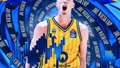 前NBA球员乔-威斯坎普加盟德甲豪门阿尔巴柏林