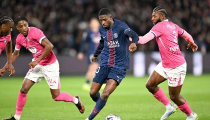 随着登贝莱双响炮+巴黎圣日耳曼3-1，法甲最新积分榜出炉