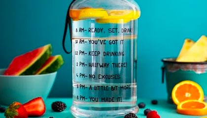 豪赌3人！卡塞米罗离队，曼联中场换血能否逆袭？